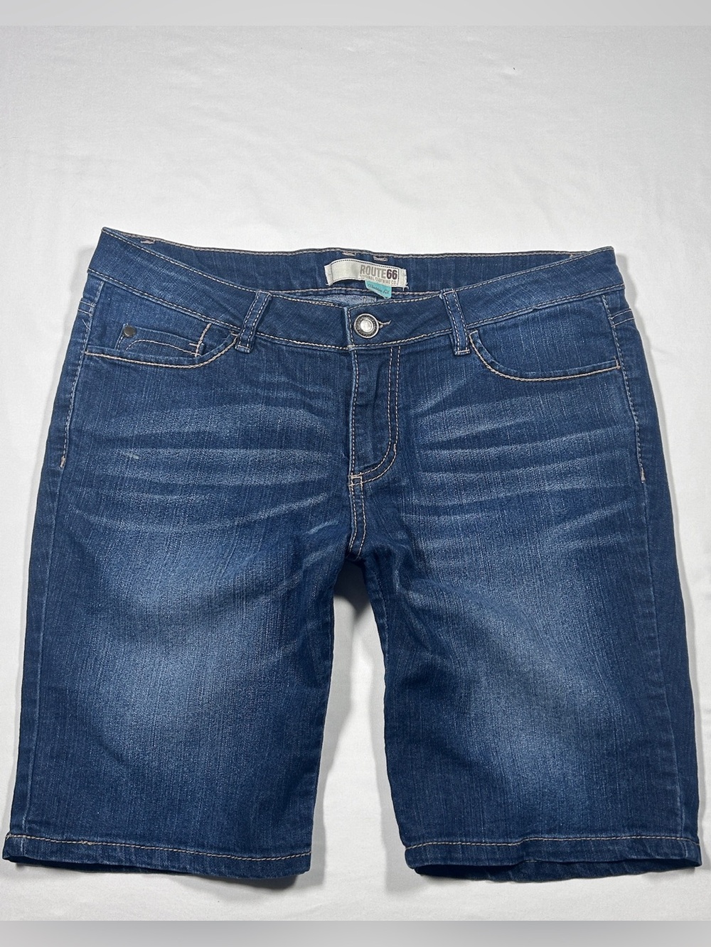 y2k Route 66 Women's Blue Denim Low rise Cropped Bermuda Shorts